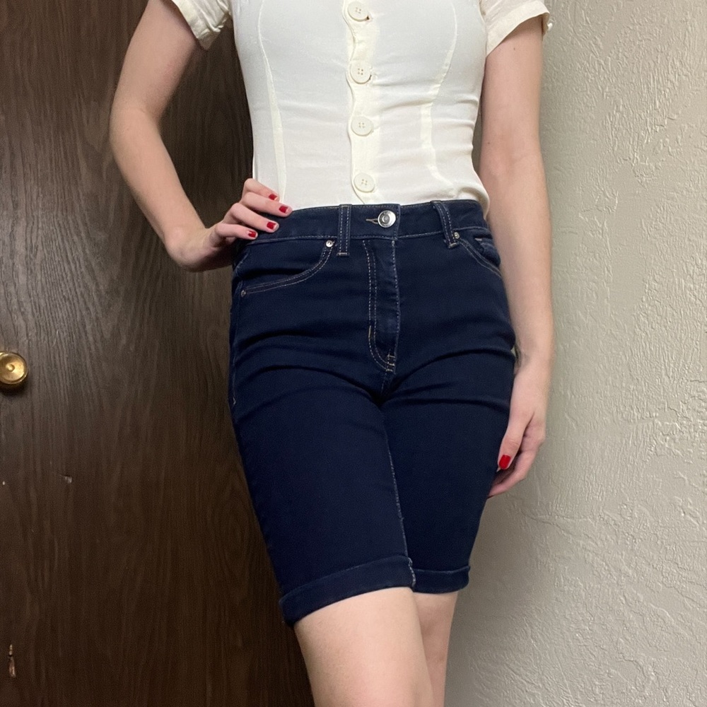 🛍️ Shorts
